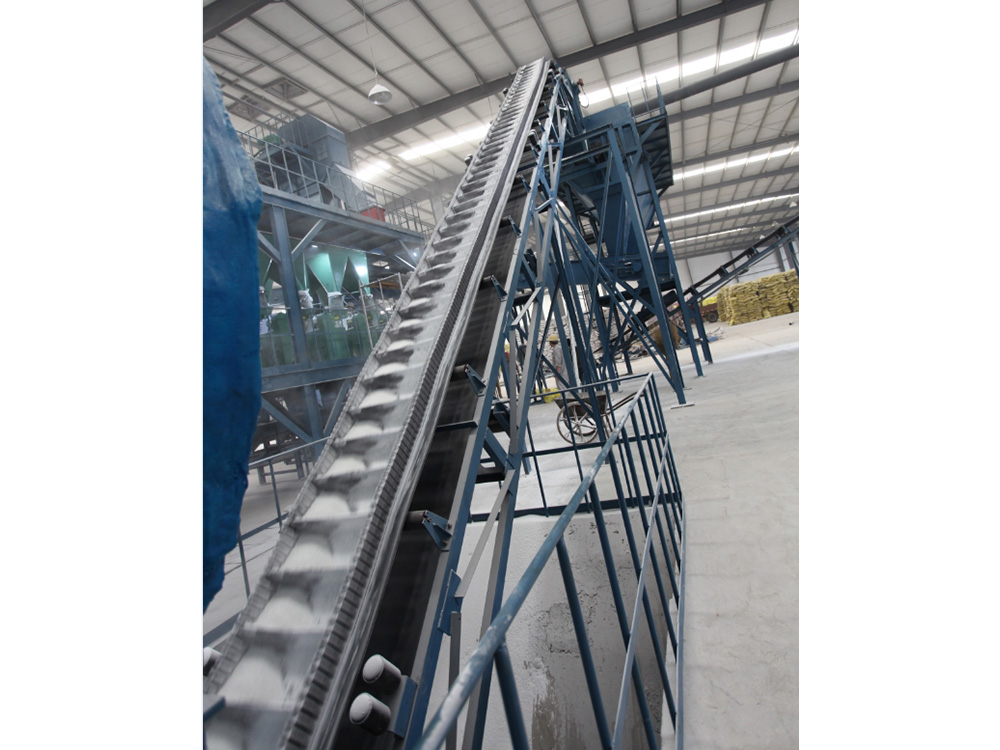 DJ type high angle wavy edge belt conveyor